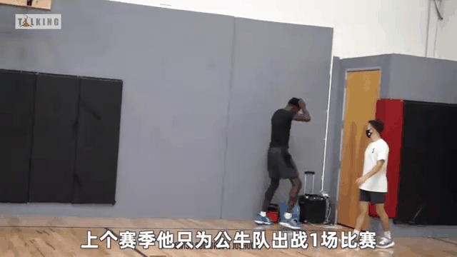 爱游戏入口-勇士队主帅教练战绩斐然获好评