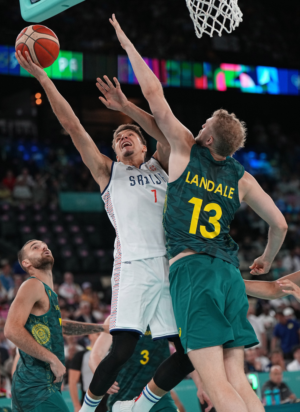 塞尔维亚队准备迎战挑战，信心爆棚