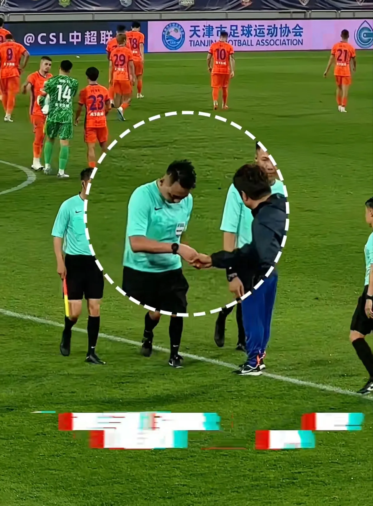 天津队碾压雷霆，库里扛起全队