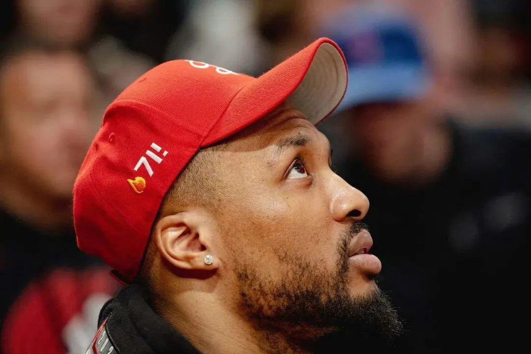 爱游戏娱乐-太阳鏖战深圳队，利拉德惊艳四座的简单介绍