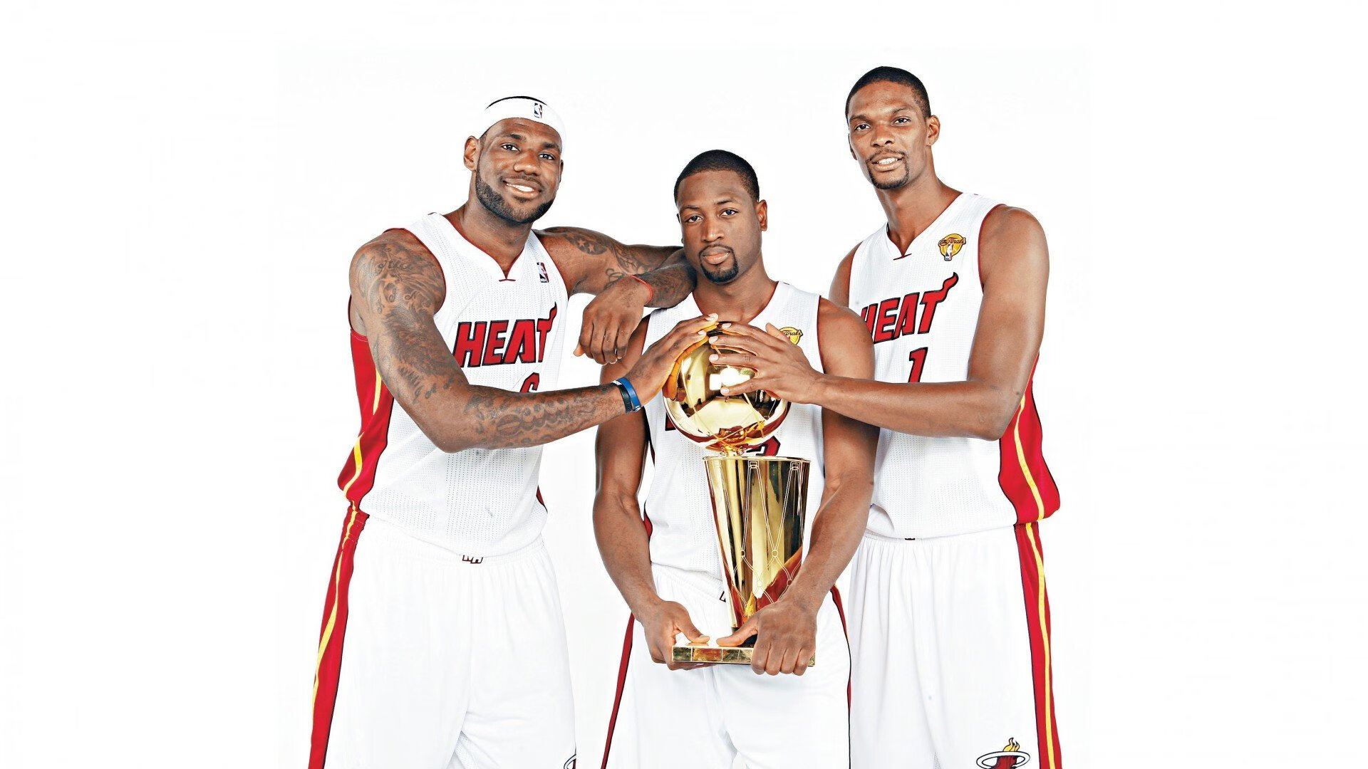 爱游戏入口-跨界奇兵，当喀麦隆火力全开压制利物浦，穆勒如何成为关键先生？