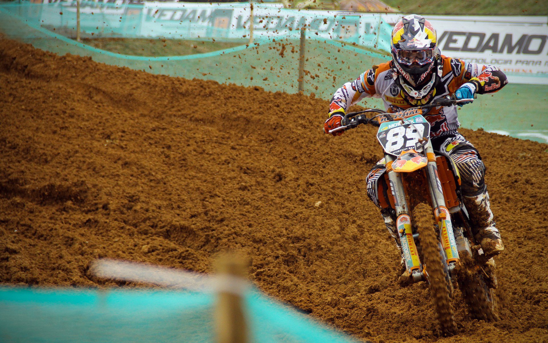 钢铁壁垒捍卫荣耀，法国主场大胜意大利，巴斯托尼的悲壮一战