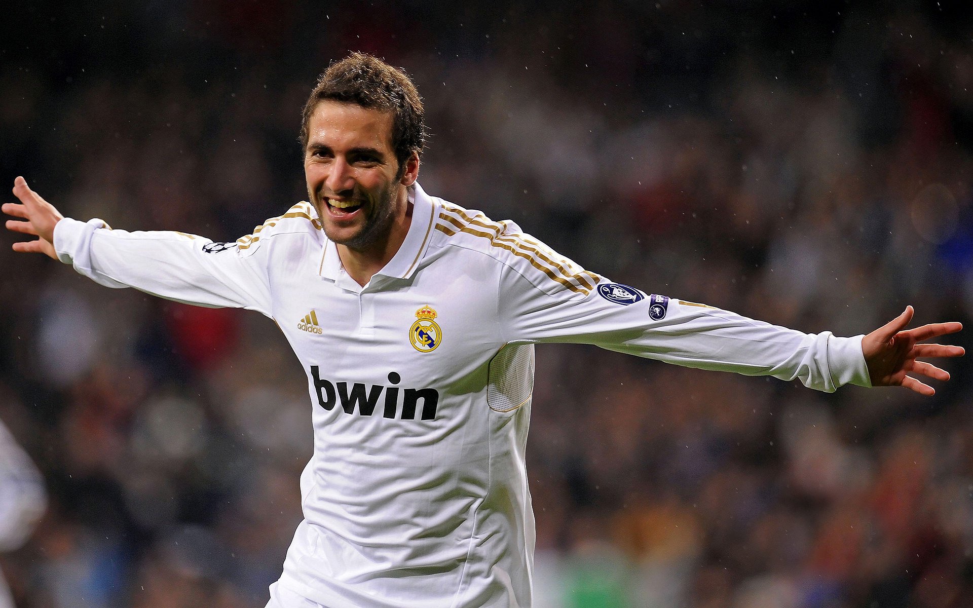 绿茵神锋跨界封王，NBA总决赛之夜的卡瓦哈尔打出23+15+7史诗数据