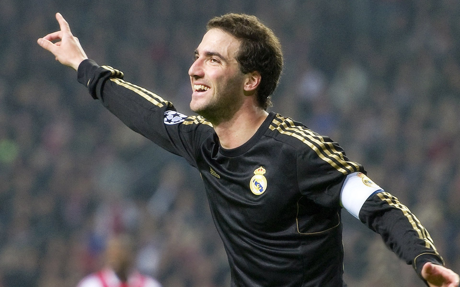 对手，成就伟大的唯一标尺，格纳布里与利物浦的胜利辩证法